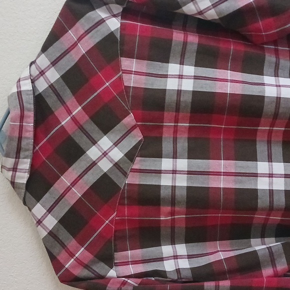 Vintage Wrangler pearl snap plaid button up - Picture 6 of 9